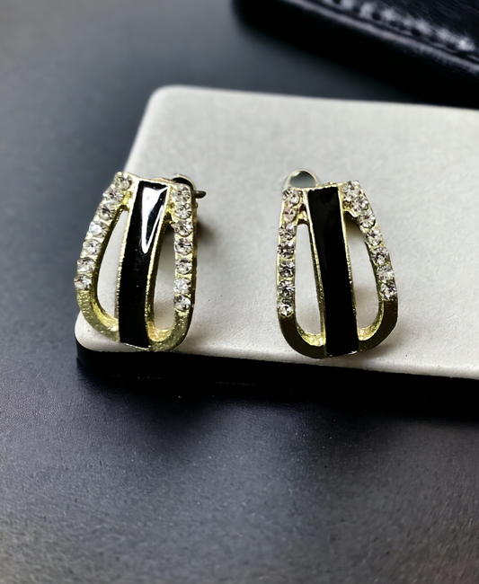 Western Stylish PrIncess Stud Earrings